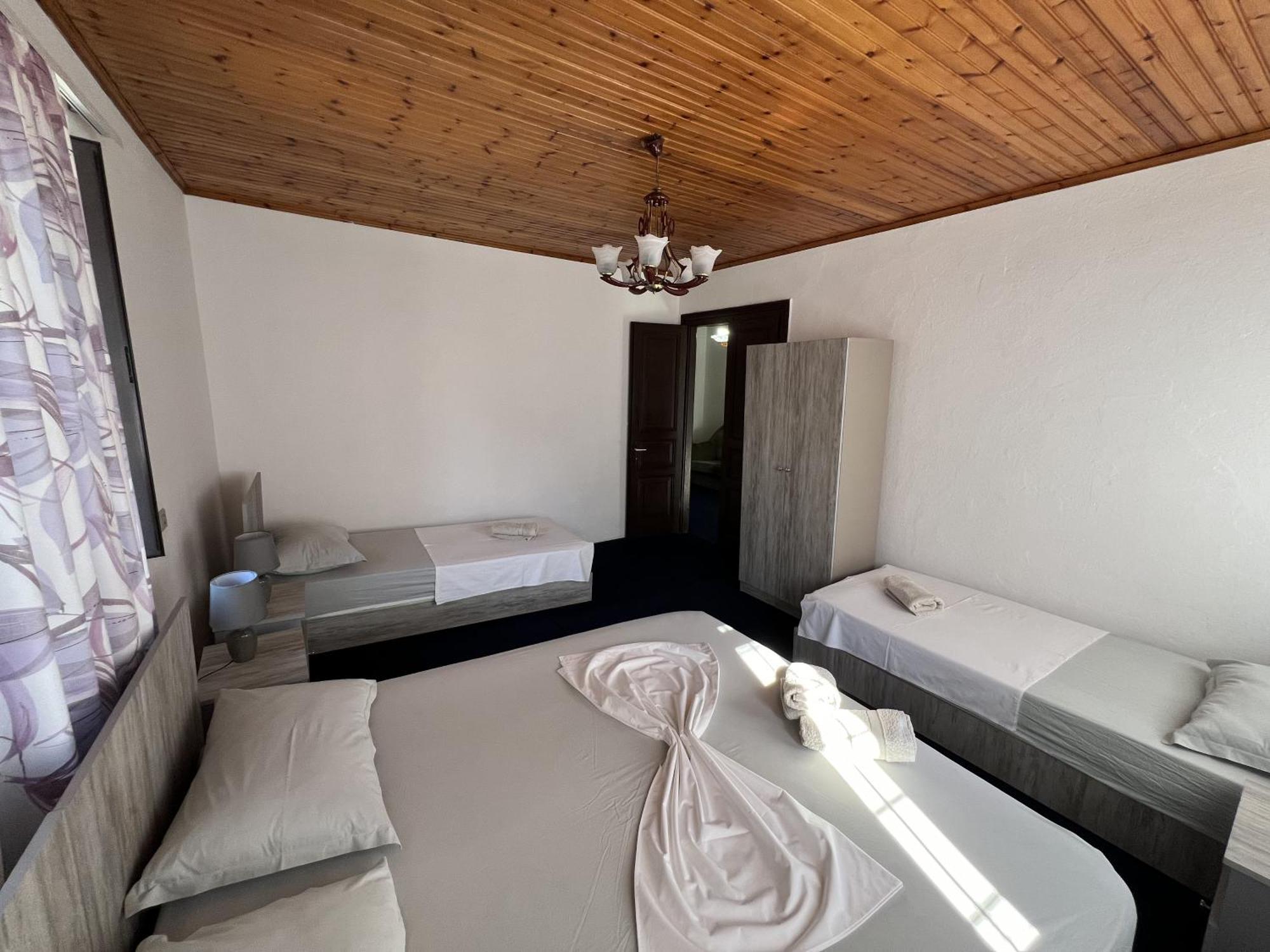 Onetwosleep Guesthouse Shkodra Kültér fotó